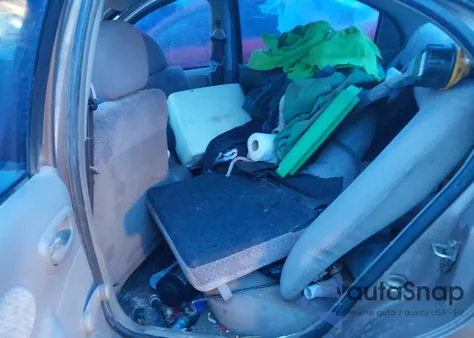 2001 Plymouth Neon Highline из США, поврежденный, VIN 1P3ES46C51D170423